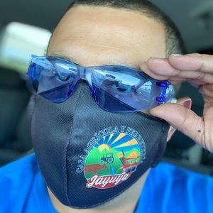 Meet your Posher, Fernando